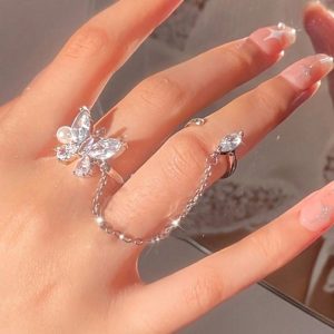 Glamorous Butterfly Ring