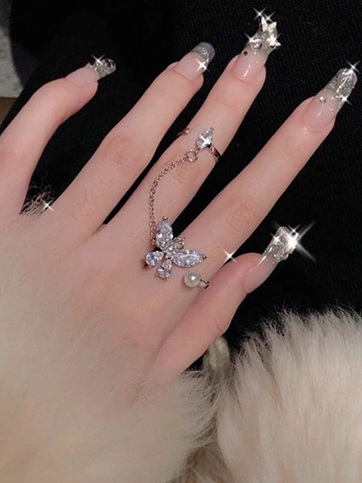 Glamorous Butterfly Ring - Image 2